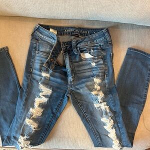 American Eagle Outfitters Distressed Denim Skinny Jeans
